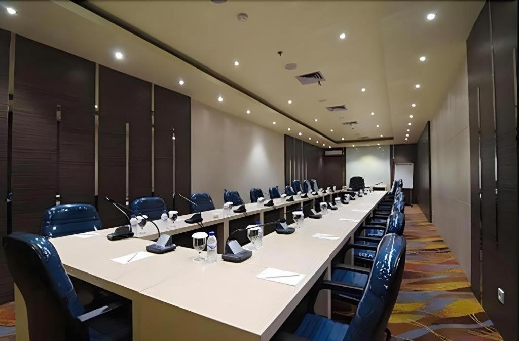 Aria Barito Hotel Банджармасин Экстерьер фото
